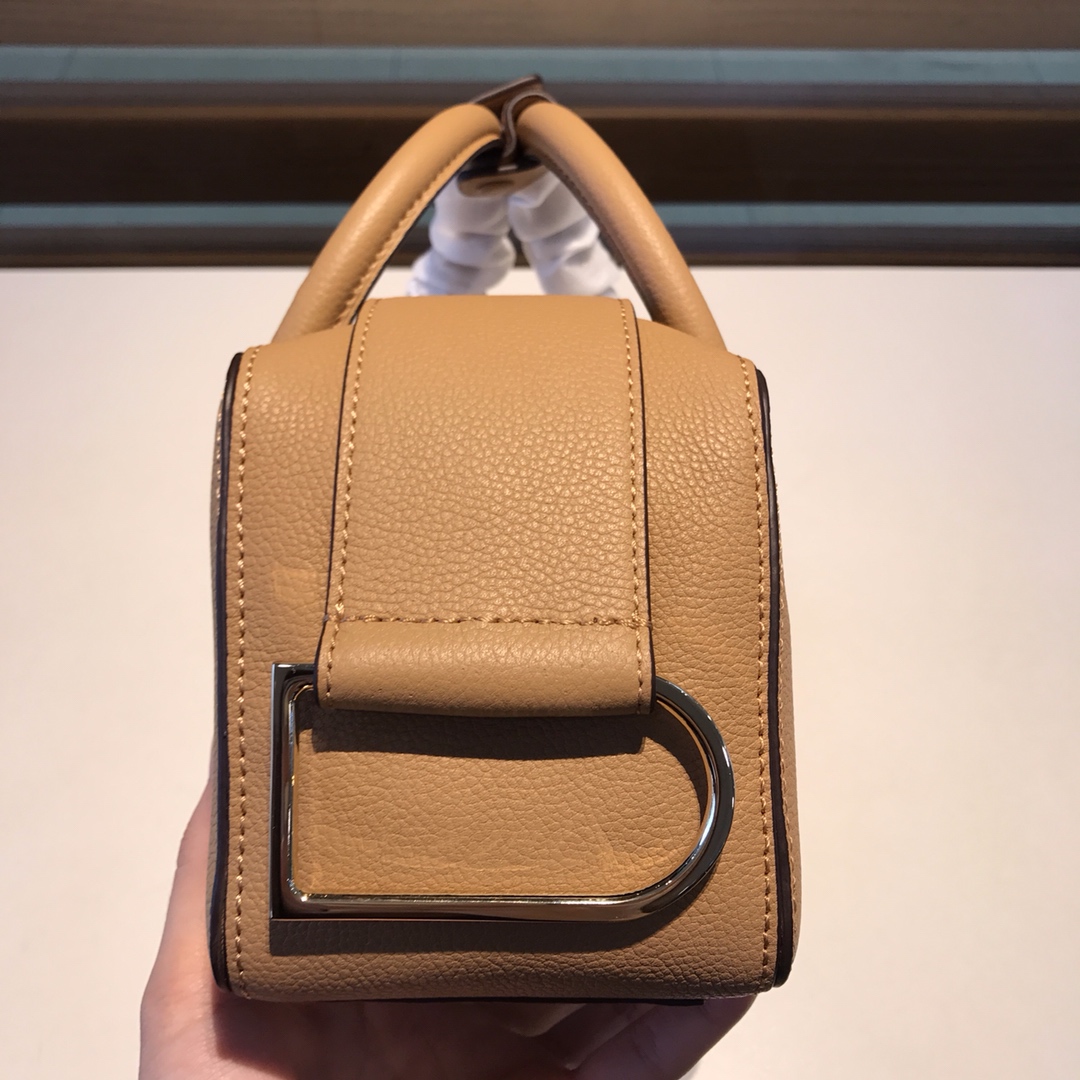 델보 쿨 박스백